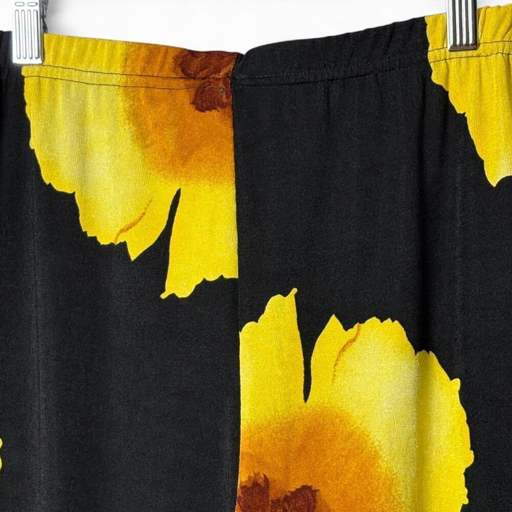 90s VTG Sunflower Lounge Set Made in USA Capri Pants Tunic Top Stretch M/L - Picture 7 of 8